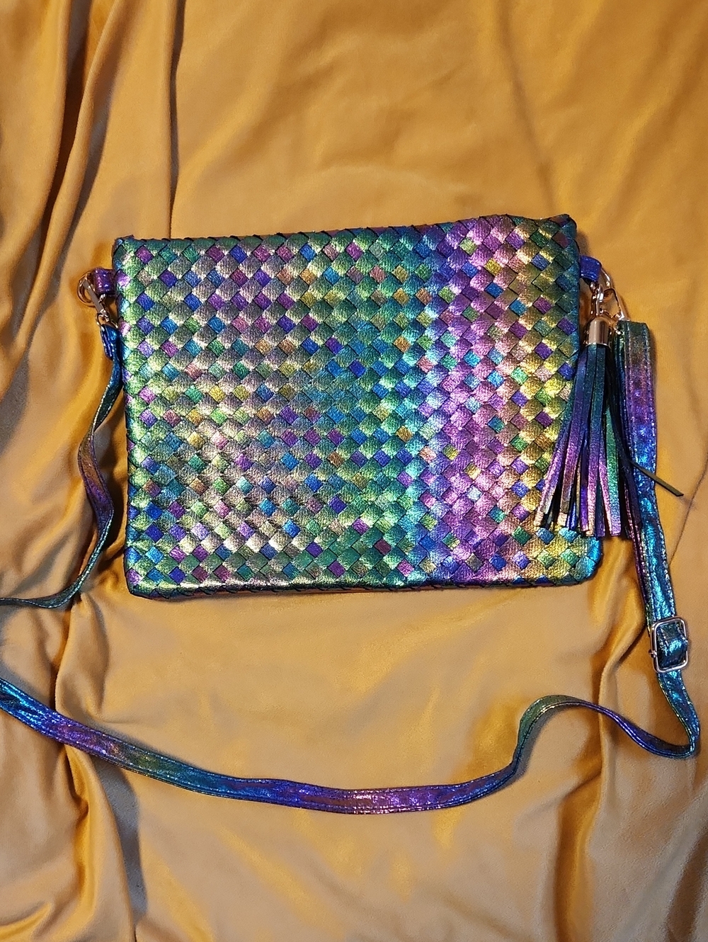Source Unknown Iridescent Multicolor Woven Crossbody with Tassel